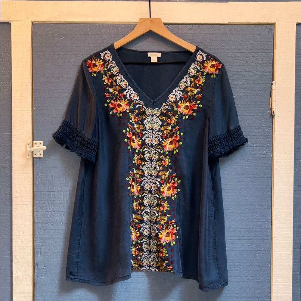 Sundance Boutique Embroidered Top